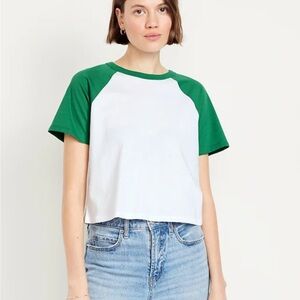 Old Navy EveryWear Raglan Crop T-Shirt - RED AND GREEN